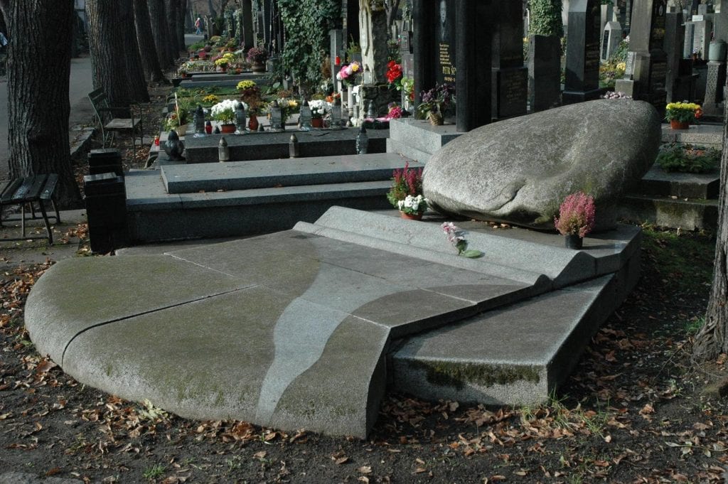 hrobka smrkovský,1992,2